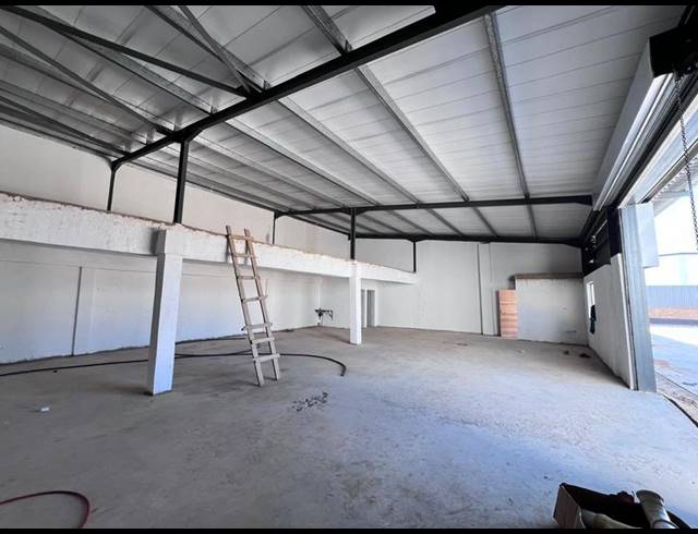 INDUSTRIAL PROPERTY TO RENT IN MKONDENI